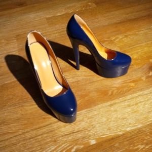 Genshou navy blue platform Stiletto Pumps size 9